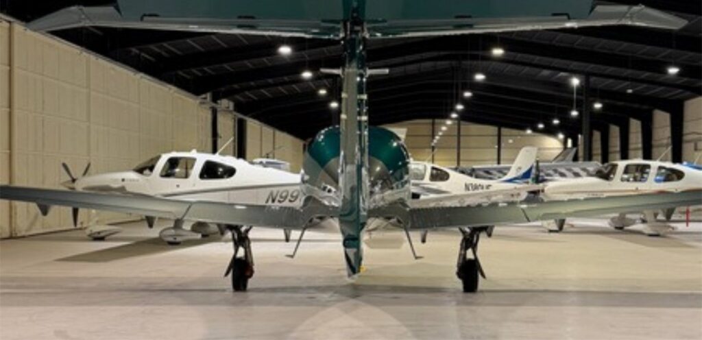 General aviation aircraft in the Saudi Aviation Club hangar at Thumamah Airport, Riyadh